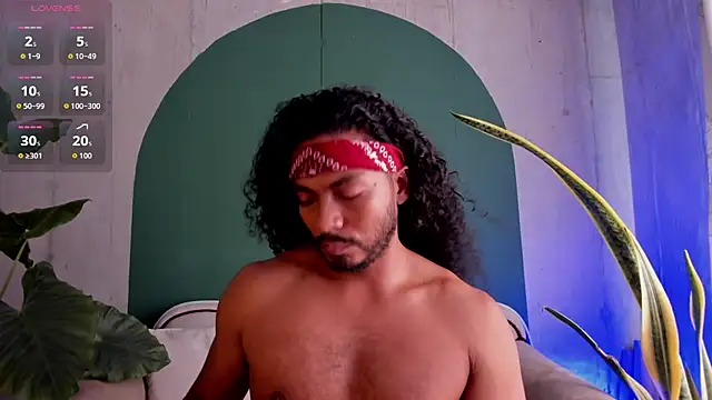 Snapshot of noah_jones__ chatting on December 2025 05:53:01 PM noah jones online show from December 2025 05:53:01 PM