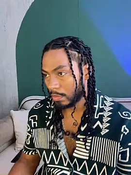 Snapshot of noah_jones__ chatting on February 2026 03:07:01 PM noah jones online show from February 2026 03:07:01 PM