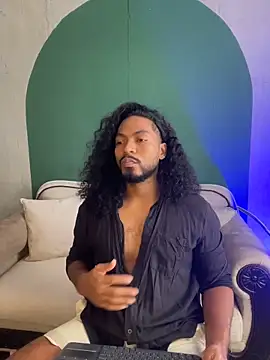 Snapshot of noah_jones__ chatting on February 2026 03:41:02 PM noah jones online show from February 2026 03:41:02 PM