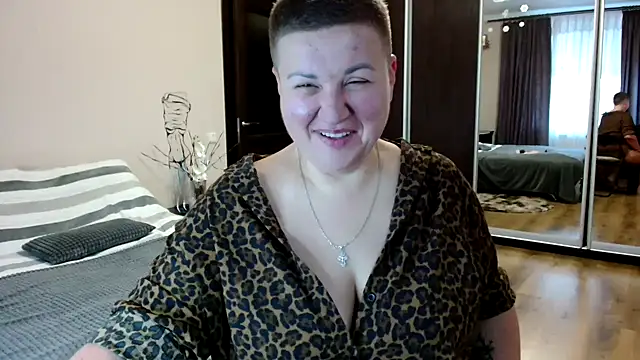 Annet1912 online show from November 2025 11:22:01 AM