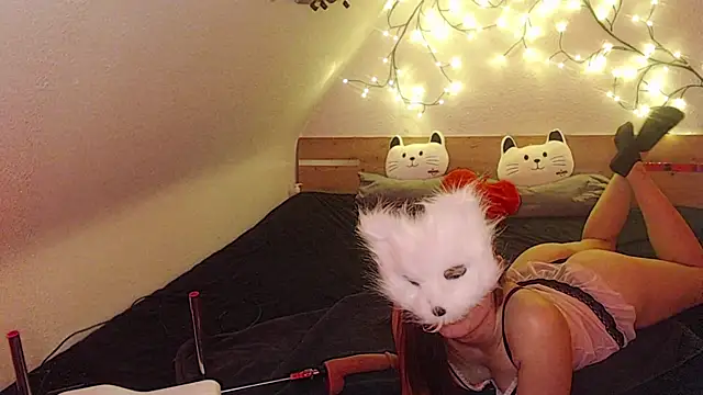 Snapshot of kleinelea123 chatting on February 2025 11:53:01 AM kleinelea123 online show from February 2025 11:53:01 AM