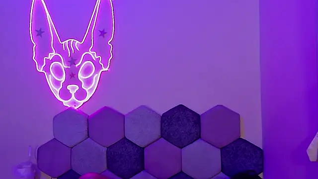 Horny tgn online show from March 2025 06:03:02 PM