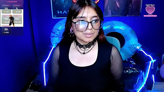 Snapshot of X_CHERRY_XX chatting on February 2025 07:59:02 PM X CHERRY XX online show from February 2025 07:59:02 PM