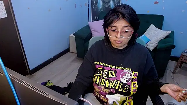 X CHERRY XX online show from July 2026 04:37:01 AM