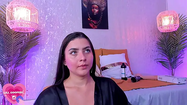 lilicooper  online show from December 2024 02:52:01 AM