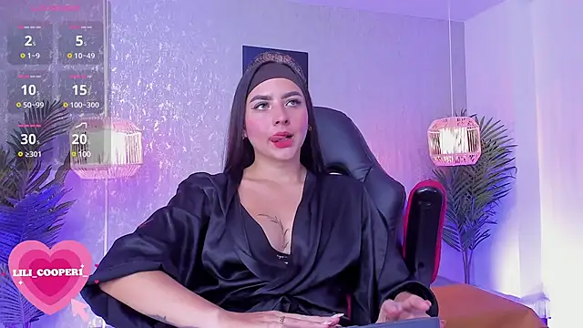 lilicooper  online show from January 2025 08:59:01 PM