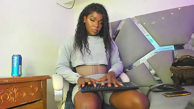 Arii xxx online show from January 2025 09:25:01 PM