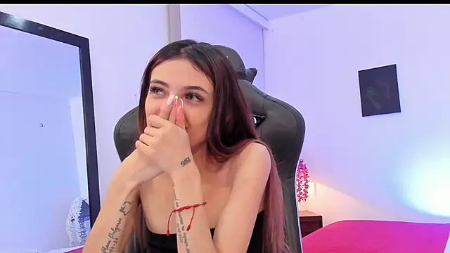 sofiarouge online show from September 2025 08:12:02 PM