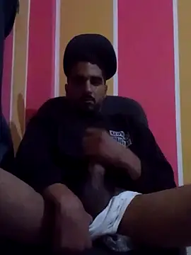 Snapshot of Xxxhalcon chatting on April 2026 10:35:02 AM Xxxhalcon online show from April 2026 10:35:02 AM