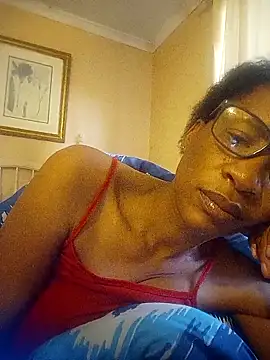 bustybillies online show from October 2025 03:59:01 AM