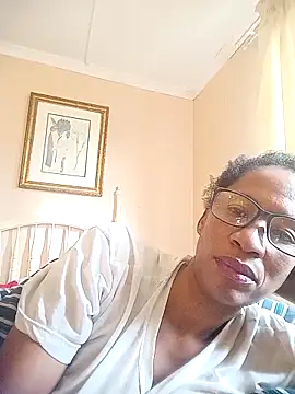 bustybillies online show from November 2025 05:19:02 AM