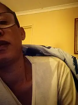 bustybillies online show from April 2026 03:51:02 AM