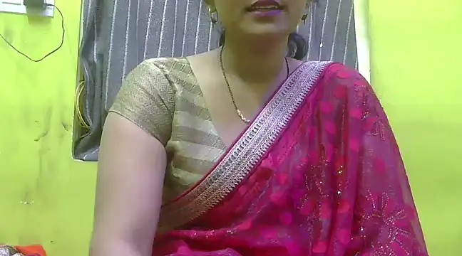 CUTYHINA 001 online show from December 2024 11:08:02 AM