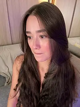 Snapshot of FridaKlein chatting on February 2025 01:05:02 AM FridaKlein online show from February 2025 01:05:02 AM