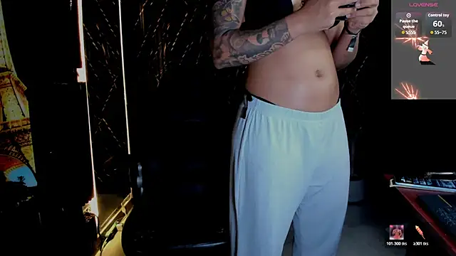 ZhoeStrong online show from January 2026 11:26:01 AM