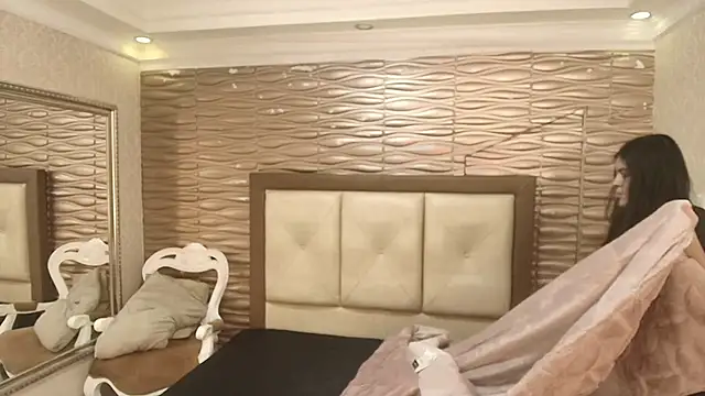 sofiaclauss online show from October 2025 09:21:02 PM