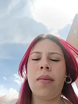 aurora sky11 online show from October 2025 03:12:01 PM