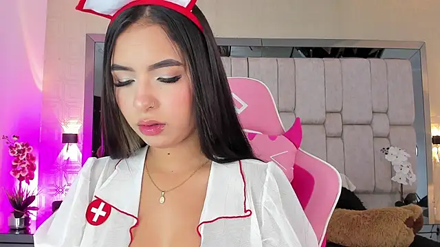 Snapshot of _SofiaCortez_ chatting on February 2025 12:16:01 PM SofiaCortez online show from February 2025 12:16:01 PM