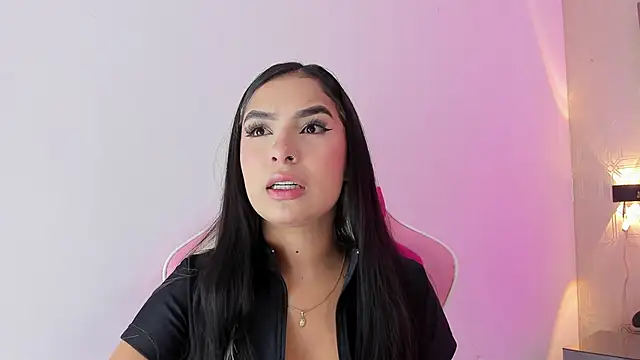 Snapshot of _SofiaCortez_ chatting on February 2025 07:45:02 PM SofiaCortez online show from February 2025 07:45:02 PM