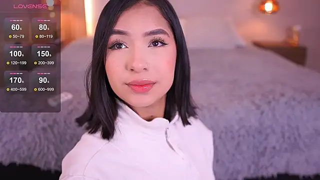 Snapshot of _SofiaCortez_ chatting on October 2025 12:14:02 PM SofiaCortez online show from October 2025 12:14:02 PM
