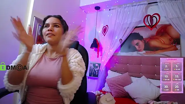 natasha  jackson online show from February 2025 12:34:01 PM