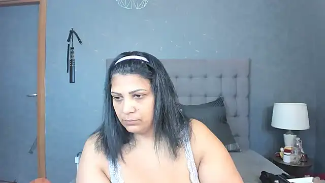 AmyCubes online show from September 2025 05:28:02 AM