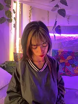 Snapshot of Kitty_arts chatting on February 2025 02:06:02 AM Kitty arts online show from February 2025 02:06:02 AM