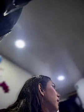 Nikol Rang   online show from September 2025 10:10:02 PM