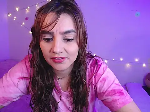 Lu perez online show from November 2025 08:41:02 PM