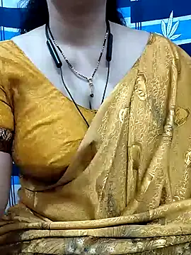Snapshot of bhuvana555 chatting on December 2024 07:07:01 AM bhuvana555 online show from December 2024 07:07:01 AM