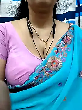 Snapshot of bhuvana555 chatting on December 2024 04:20:02 AM bhuvana555 online show from December 2024 04:20:02 AM