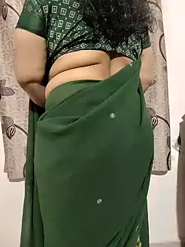 Snapshot of bhuvana555 chatting on December 2024 09:00:02 PM bhuvana555 online show from December 2024 09:00:02 PM