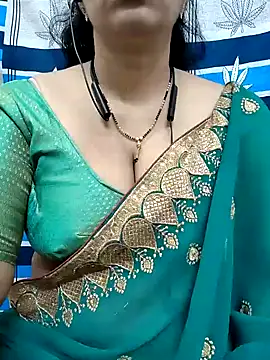 Snapshot of bhuvana555 chatting on January 2025 04:23:01 AM bhuvana555 online show from January 2025 04:23:01 AM