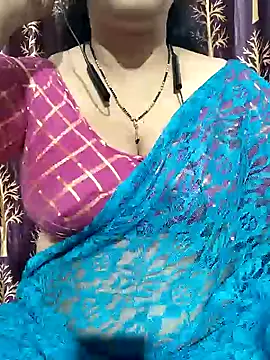 Snapshot of bhuvana555 chatting on January 2025 05:52:02 PM bhuvana555 online show from January 2025 05:52:02 PM