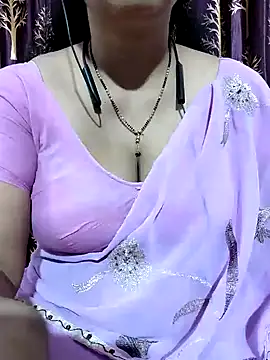 Snapshot of bhuvana555 chatting on January 2025 06:06:01 PM bhuvana555 online show from January 2025 06:06:01 PM