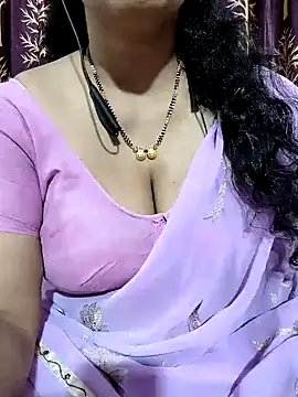 Snapshot of bhuvana555 chatting on February 2025 05:14:01 PM bhuvana555 online show from February 2025 05:14:01 PM