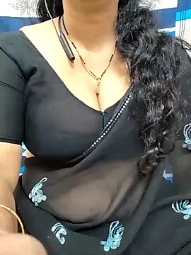 Snapshot of bhuvana555 chatting on February 2025 04:11:01 AM bhuvana555 online show from February 2025 04:11:01 AM