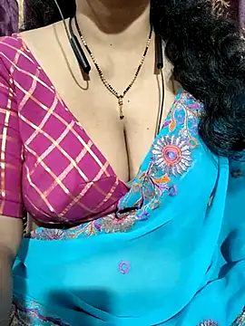 Snapshot of bhuvana555 chatting on February 2025 08:36:01 PM bhuvana555 online show from February 2025 08:36:01 PM