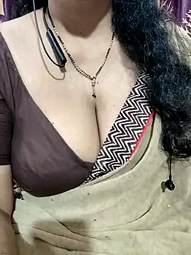 Snapshot of bhuvana555 chatting on February 2025 08:47:01 PM bhuvana555 online show from February 2025 08:47:01 PM