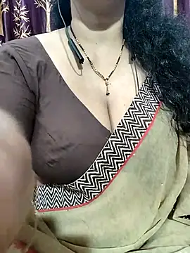 Snapshot of bhuvana555 chatting on February 2025 07:56:02 PM bhuvana555 online show from February 2025 07:56:02 PM