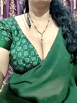 Snapshot of bhuvana555 chatting on March 2025 05:56:01 PM bhuvana555 online show from March 2025 05:56:01 PM