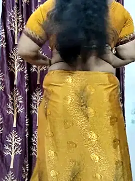 Snapshot of bhuvana555 chatting on March 2025 06:23:02 PM bhuvana555 online show from March 2025 06:23:02 PM
