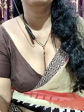 Snapshot of bhuvana555 chatting on March 2025 04:46:01 PM bhuvana555 online show from March 2025 04:46:01 PM