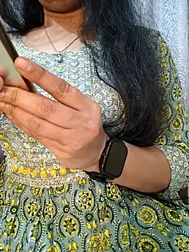 Rina777o online show from February 2026 06:25:01 PM