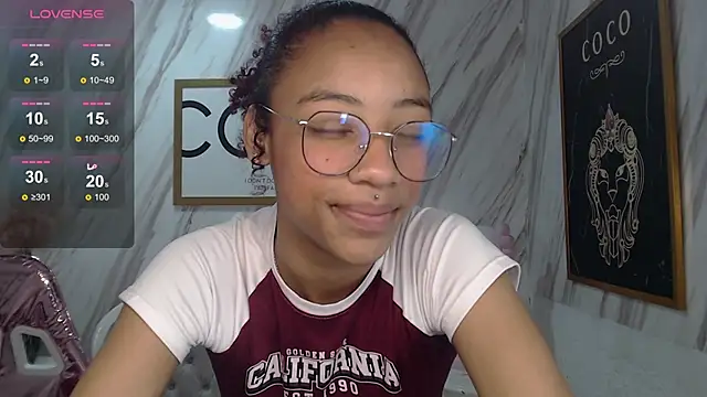 Snapshot of Violeth_b chatting on January 2025 03:49:01 PM Violeth b online show from January 2025 03:49:01 PM