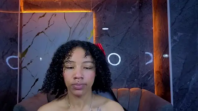 Violeth b online show from March 2026 01:36:02 PM