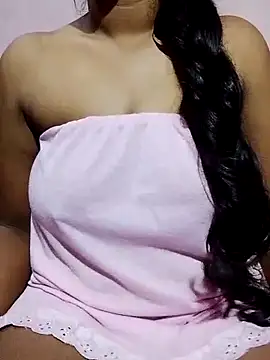 Snapshot of Diwya69 chatting on July 2026 08:26:02 PM Diwya69 online show from July 2026 08:26:02 PM