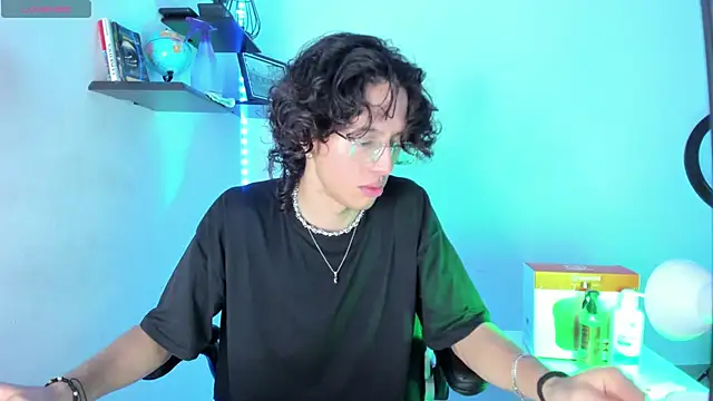 manu vera online show from October 2025 02:56:02 AM