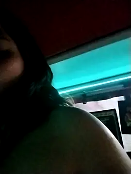 lucylovles online show from November 2025 09:35:01 AM