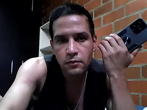 esteban2810m online show from March 2026 08:48:01 PM